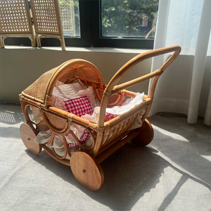 Baby Nursery Plants - Dokuma Rattan Bebek Arabası Vintage Oyun
